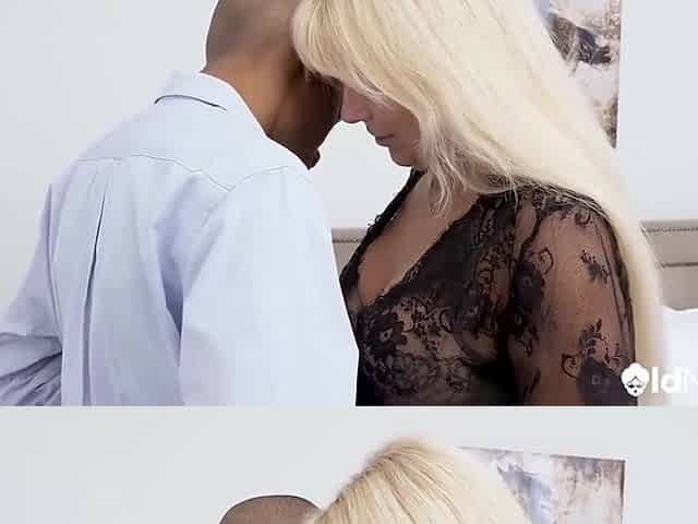 Blonde Mature With Big Tits Gets Her Pussy Licked