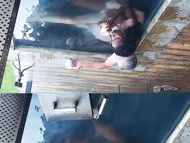 "Steam, Sun & Serenity" Black Secretary bangs her boss in the hottub