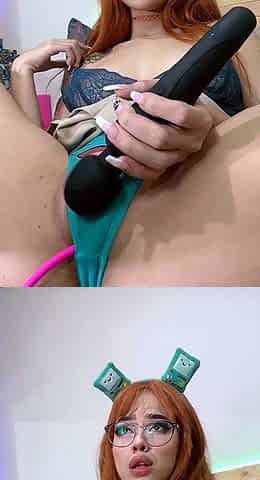Beautiful Sonya having a horny solo toy masturbation