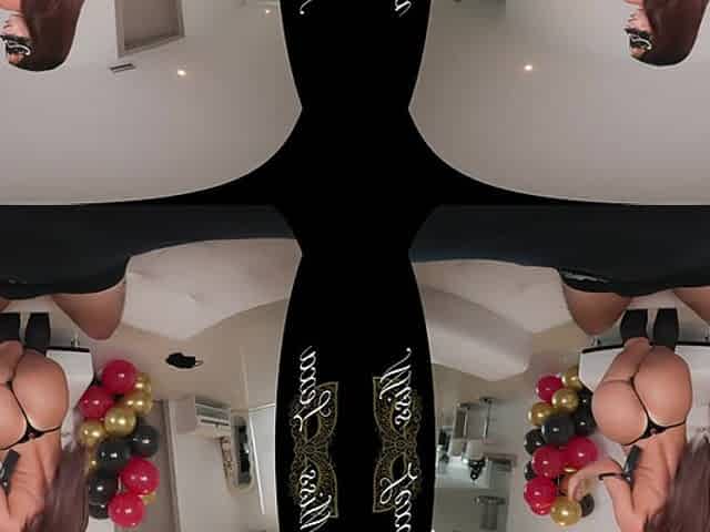 Hot Boss Gives Her Employee Birthday Sex