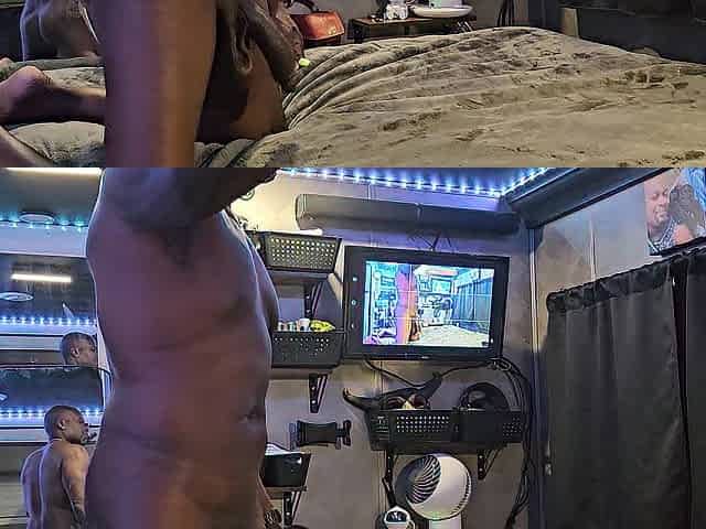 Sir Maxximus swings and strokes his Lengthy Thick Weenie