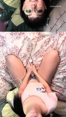 Love Chat Big Boobs Brunette Masturbating For Cam
