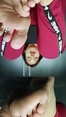 Three milfs and guy in foot fetish orgy