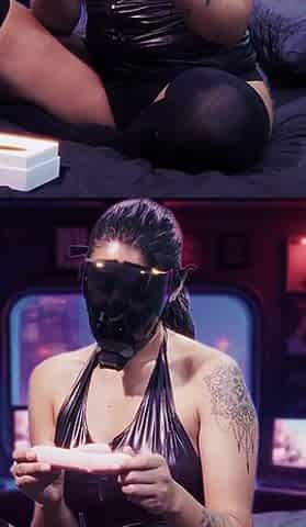 Delicious Cyberpunk Girl Astrid Orders a Cyber Dildo and Enjoys It Until She Glitches!