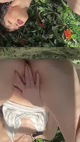 Elegant Alternative Slut Plays with Pussy for You.