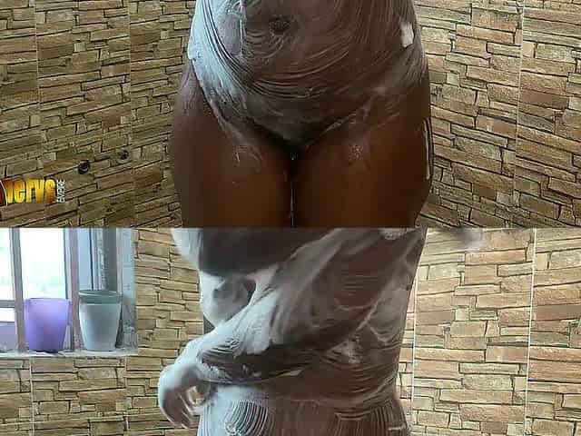 My Large Booty Can't Fit My Baths