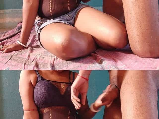 Step Sister Fucked by Me She Wants 2000 for Repair Her Friend Hindi Audio