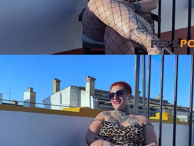 A 120-kilo woman banging. It's Lola Silvestre. If u love chubby angels, visit PepePorn