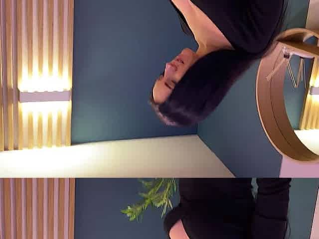 Masseuse caught the client wanking and gave him a glad ending massage