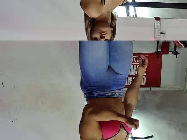 Romanian amateur webcam teen masturbate