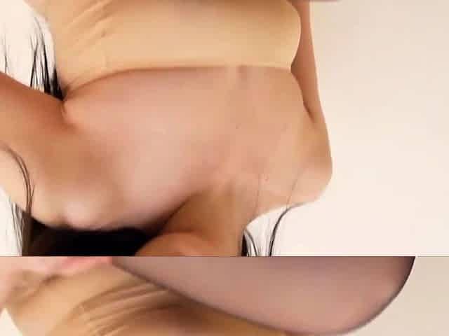 Webcam Asian chick anal masturbation tease