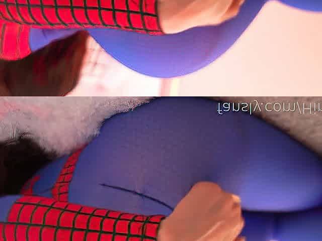Spider beauty VS Cumshooting Sextoy Who Will Win??