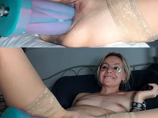 Close up amateur beauty uses her toy to masturbates
