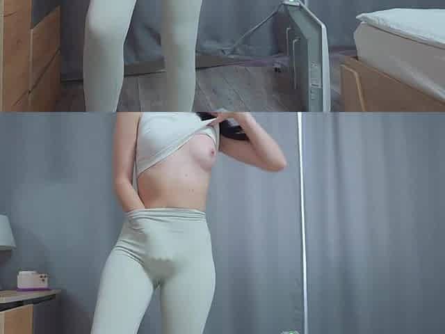 Masturbating Snatch and Peeing In Leggings and Pants