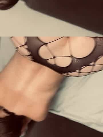 Preparing my large butt for some Anal