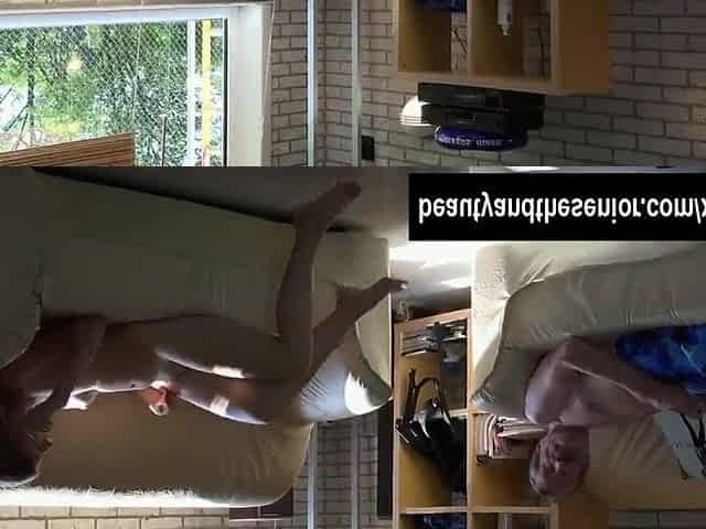 Hot teen Daisy suck Jean's old knob