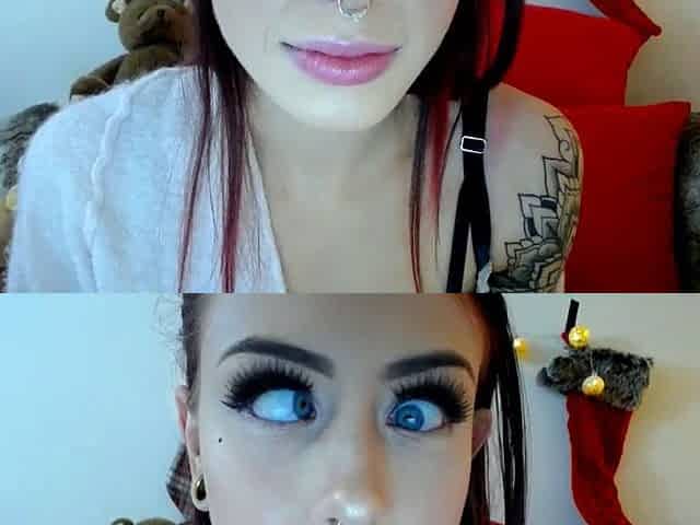 Masturbating Sexy Webcam Babe Big Boobs Webcam Solo