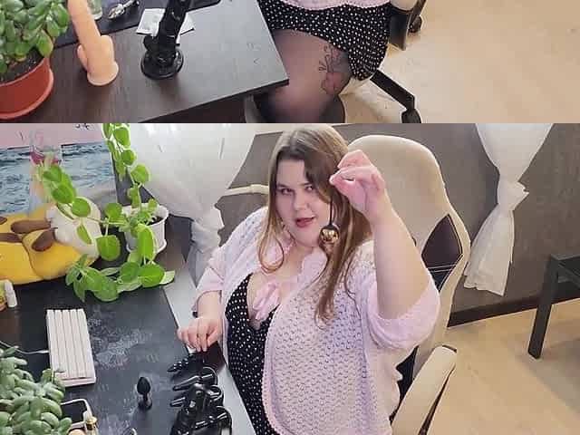 Masturbation Of A Hot Bbw With A Black Huge Dildo With Bbw Hot