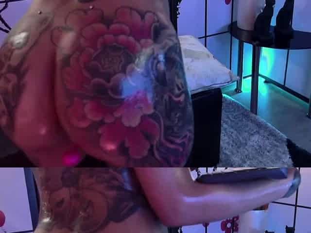Cute and horny teen inside solo masturbation