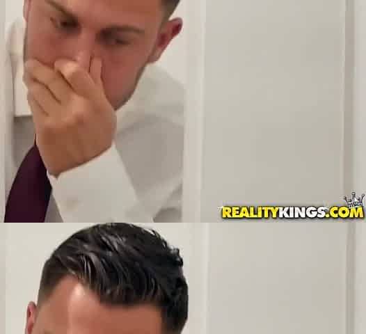 Dude Gets Blowjob In The Toilet By A Sexy Young Office Intern Zoe - Seth Gamble And Zoe Clark