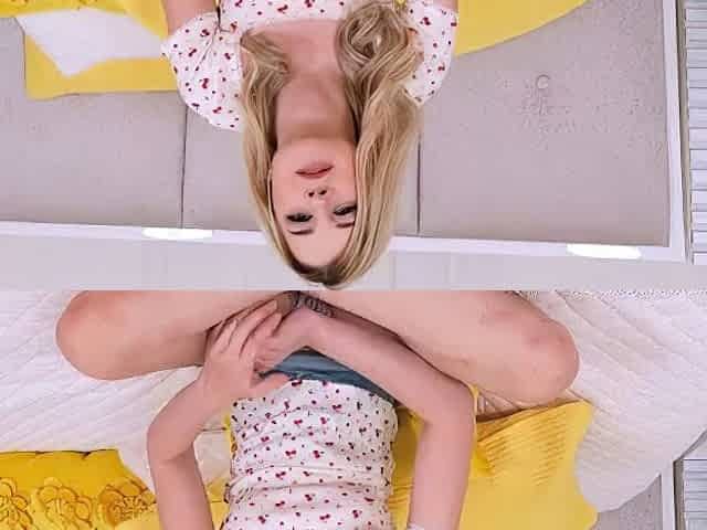 Amateur sexy blonde teen babe toying stunning