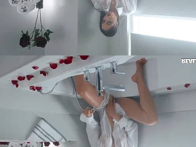 Beautiful Babe Incredible Adult Movie - Desiree Night