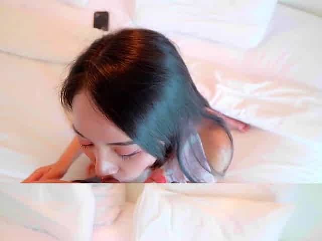 Horny Girlfriend Watching Porn Means She Wants To Get