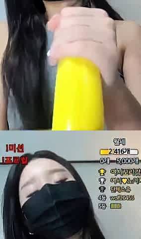 Amateur asian teen licks ass and sucks cock