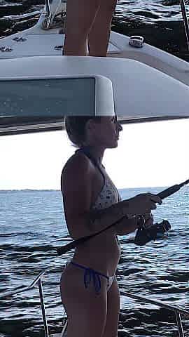 Worthwhile Pointy Titties / Nipps Bouncing on Boat, Fit mother I'd like to fuck Small 5'1"