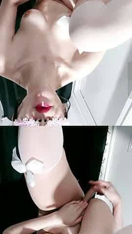 Bokep indo memek pink mulus mainan dildo