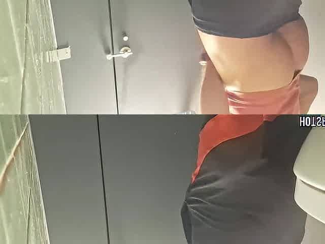 Hotsportfitboy's Risky Public Bath Jerk Off with gorgeous Spunk fountain