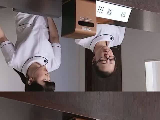 Japanese asian schoolgirl pussy licked