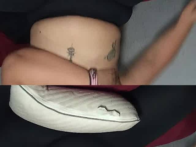 Corpulent Hotty Riding Pillow in ripped legging