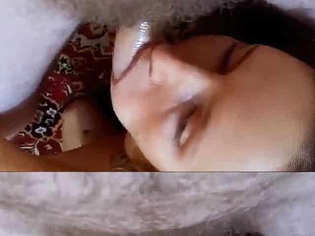 Russian Amateur Threesome at Home - 010