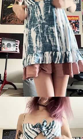 Real amateur teen plays with toys as she masturbates