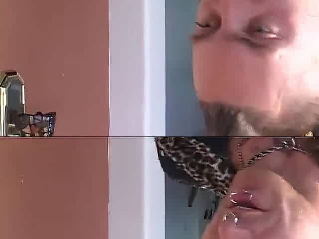 Hawt Brunette hair Sucks a Weenie and Then Get a White Facial