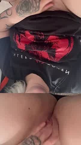 Amateur mother I'd like to fuck Gets Distracted, Loud Love button Rubbing Starts