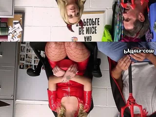 Extra Curvy Female Mall Cop In A Threeway With Pilfers