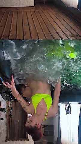 vehement sex in a jacuzzi, cum on butt