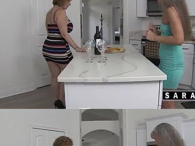 Sara Jay Licks Leilani Lei's Leaking Cunt In Their Book Club Meet!