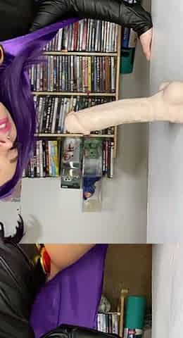 Petite small tit babe with perfect pussy masturbates