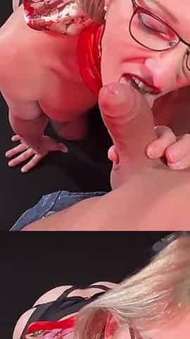 MILF Cheats on Her Husband with a Stranger in a Love Room