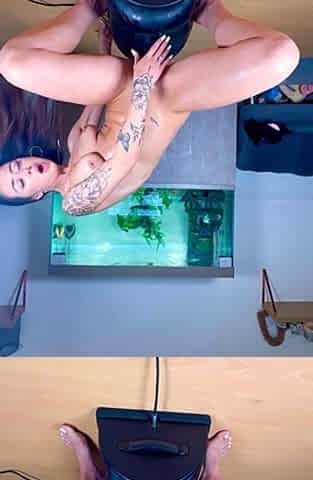 Small titted babe toys her pussy on webcam