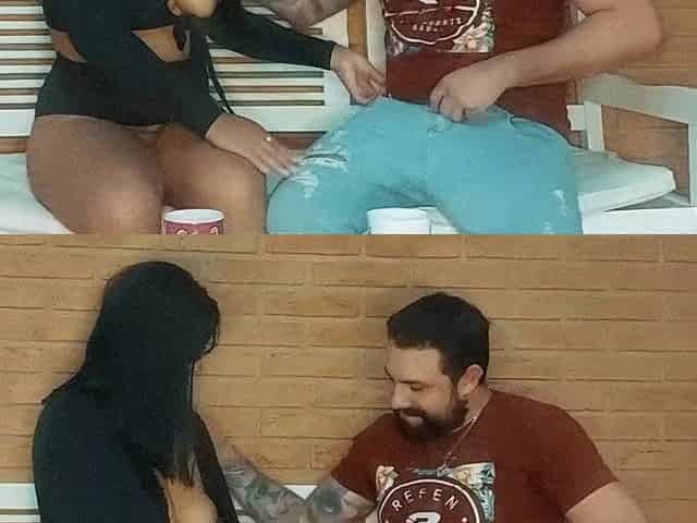 HUNGRY BOOTY: Sucked the Knob and Asked for a Full Butt.