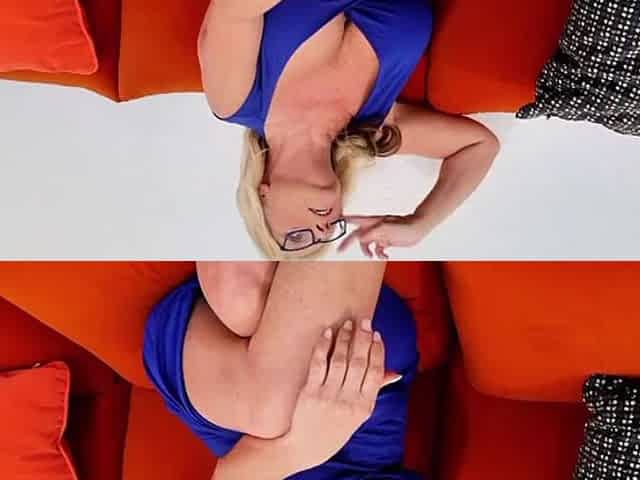 HAWT LARGE TIT mother I'd like to fuck GETS RAILED BY YOUTHFUL BULL