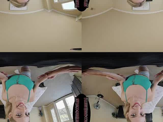 Teen Emily Jade Can't Resist The Big Cock On Her Stepdad - LethalHardcoreVR