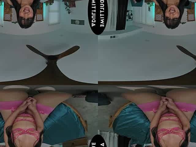 Up Close Vr With Summer Col