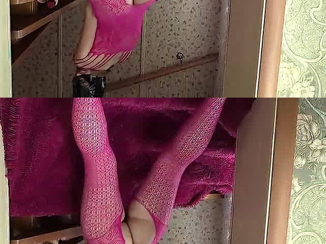 A mother i'd like to fuck with a large booty bangs her vagina with a rubber dong. Amateur.