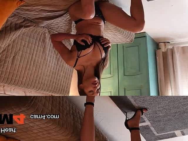 Angelica Heart mother I'd like to fuck fingers herself to climax in solo live livecam show CAM4