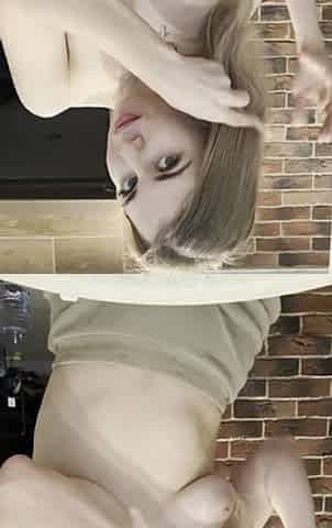 Petite Teen Babe